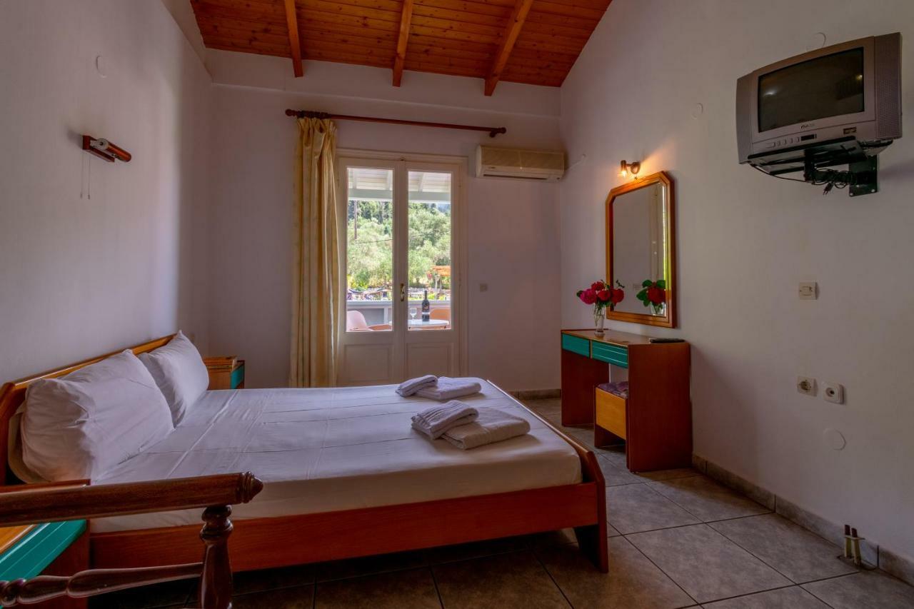 Averto Lefkada City Exterior photo