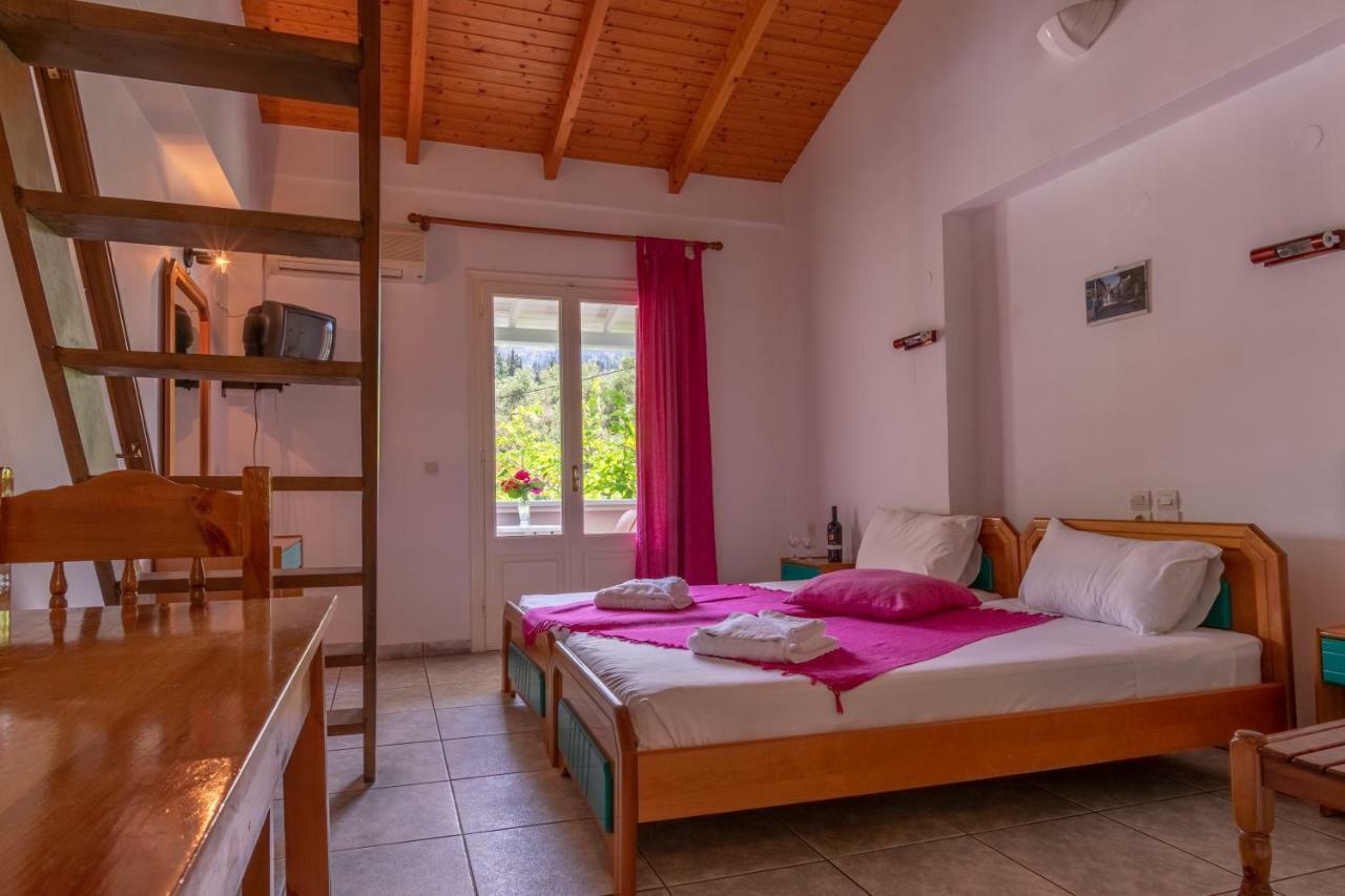 Averto Lefkada City Exterior photo