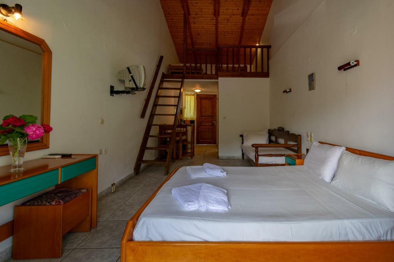 Averto Lefkada City Exterior photo