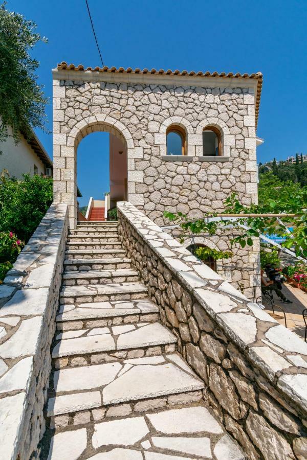 Averto Lefkada City Exterior photo